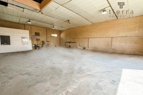 Warehouse de 557.4m² en Al Quoz, UAE No. 38888 4