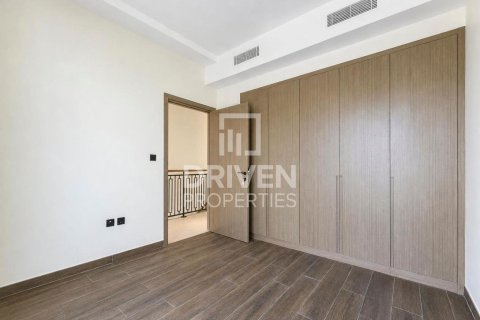 Townhouse de 4 dormitorios en Damac Lagoons, UAE No. 215038 14
