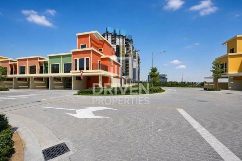 Townhouse de 4 dormitorios en Damac Lagoons, UAE No. 215038 23
