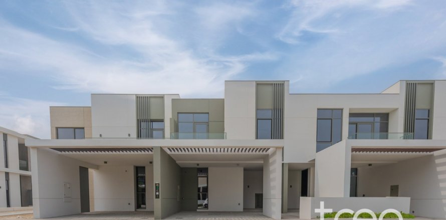 3 bedrooms Townhouse in Ruba, UAE No. 222725