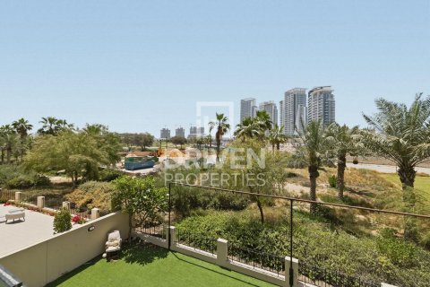 Вилла с 5 спальнями в DAMAC Hills (Akoya by DAMAC), ОАЭ №212658 3