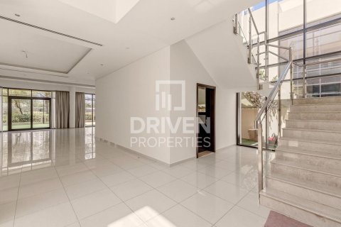 Вилла с 5 спальнями в DAMAC Hills (Akoya by DAMAC), ОАЭ №212658 5