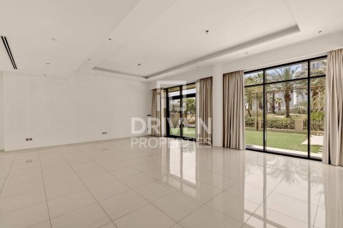 Вилла с 5 спальнями в DAMAC Hills (Akoya by DAMAC), ОАЭ №212658 9
