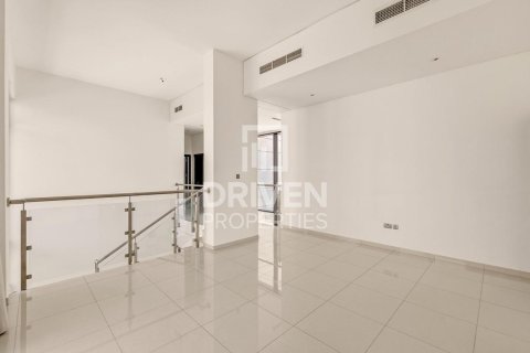 Вилла с 5 спальнями в DAMAC Hills (Akoya by DAMAC), ОАЭ №212658 10