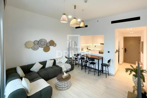 2 bedrooms Apartment in District 10, UAE No. 212555