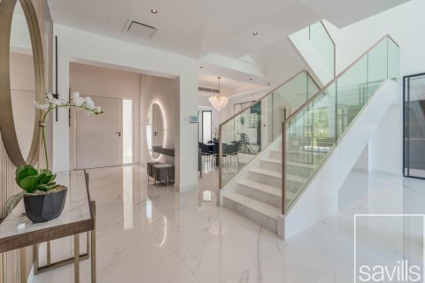 Villa de 4 dormitorios en Jumeirah Islands, UAE No. 201091 14