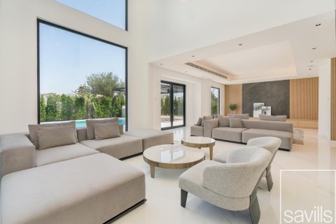 Villa de 4 dormitorios en Jumeirah Islands, UAE No. 201091 6