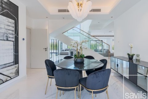 Villa de 4 dormitorios en Jumeirah Islands, UAE No. 201091 12