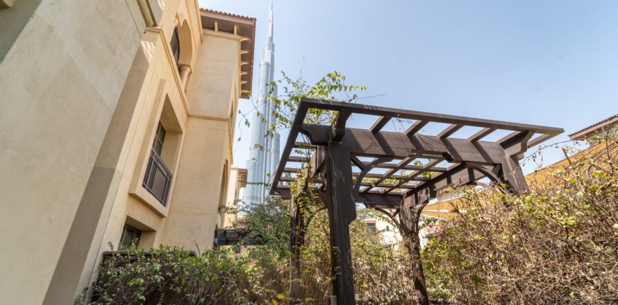 1 غرف نوم شقة في وسط مدينة دبي, الإمارات العربية المتحدة رقم 213567