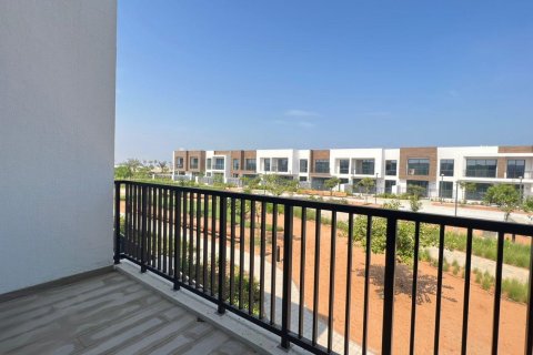 4 bedrooms Villa in Mina Al Arab, UAE No. 20148 15