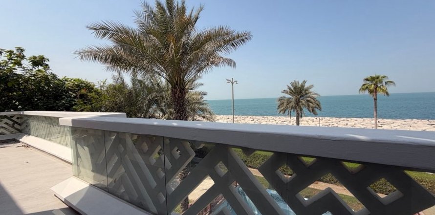 5 bedrooms Apartment in Palm Jumeirah, UAE No. 213356