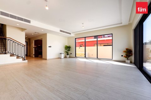 Townhouse de 5 dormitorios en Dubai, UAE No. 224382 5