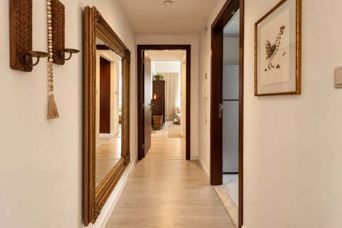 1 bedroom Apartment in Business Bay, UAE No. 223408 7