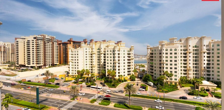 3 bedrooms Apartment in Palm Jumeirah, UAE No. 223885