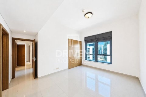 3 bedrooms Apartment in Claren Towers, UAE No. 212073 17