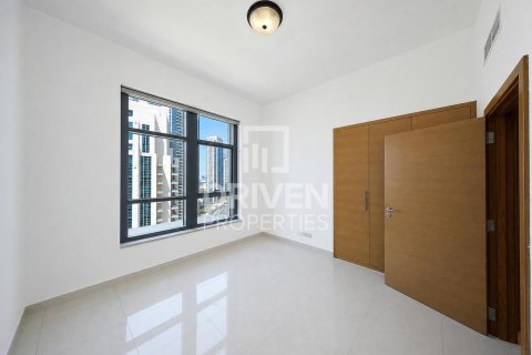3 bedrooms Apartment in Claren Towers, UAE No. 212073 14