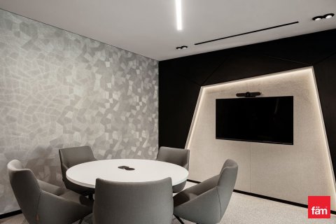 144m² Office in Al Barsha, UAE No. 216373 5
