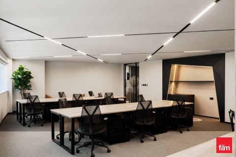 144m² Office in Al Barsha, UAE No. 216373