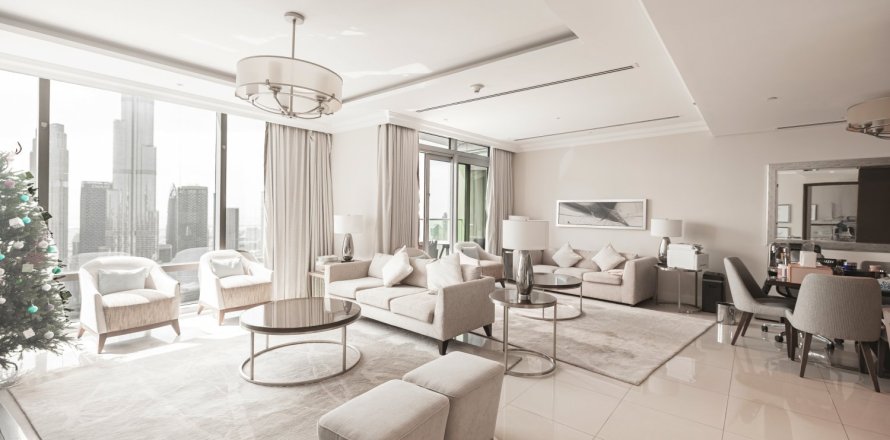 Appartement de 3 chambres à The Address Residence Fountain Views 1, UAE No. 221689