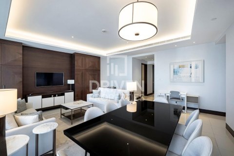 Apartment de 3 dormitorios en The Address Sky View Towers, UAE No. 225097 3