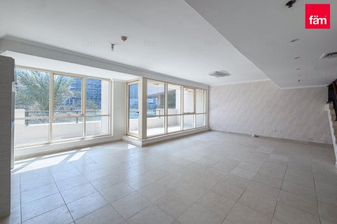 Квартира с 3 спальнями в Дубай Марина, ОАЭ №216801 4