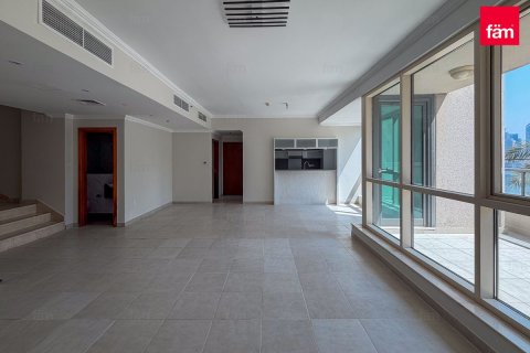 Квартира с 3 спальнями в Дубай Марина, ОАЭ №216801 8