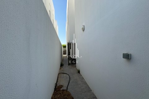 Villa de 4 chambres à Al Bateen, UAE No. 29196 22