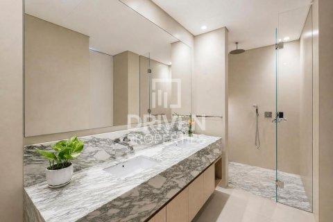 1 bedroom Apartment in Jumeirah, UAE No. 212031 12