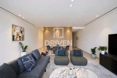 1 bedroom Apartment in Jumeirah, UAE No. 212031 4