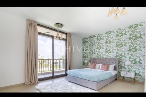Таунхаус с 3 спальнями в Hayat Townhouses, ОАЭ №80144 7