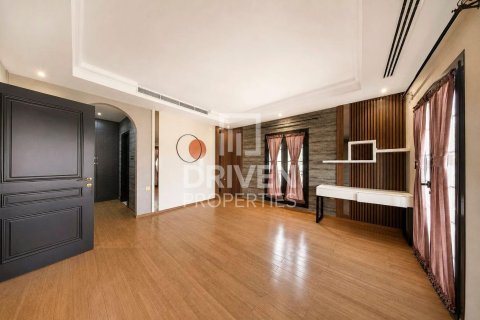 Villa de 5 chambres à The Villa, UAE No. 202546 12