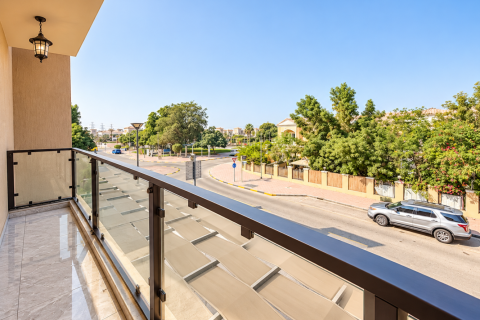 4 غرف نوم فيلا في Jumeirah Village Triangle, الإمارات العربية المتحدة رقم 224639 10