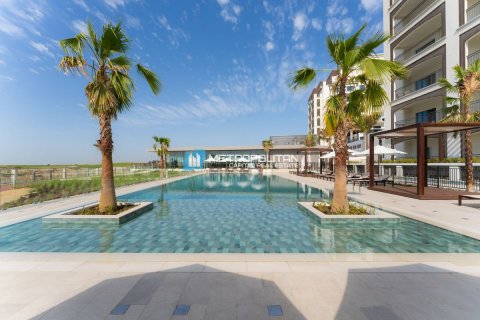 Apartment de 2 dormitorios en  Yas Island, UAE No. 144938 20