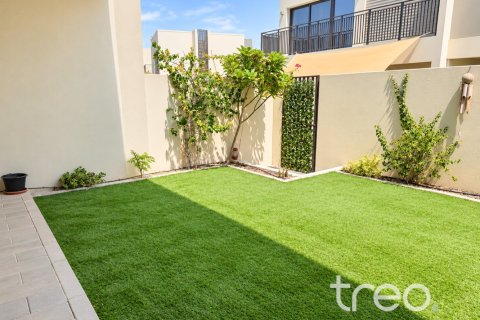 Townhouse de 3 chambres à EMAAR South, UAE No. 220968 11