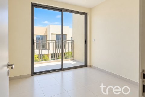 Townhouse de 3 chambres à EMAAR South, UAE No. 220968 6