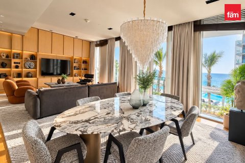 Apartment de 2 dormitorios en Dubai, UAE No. 224453