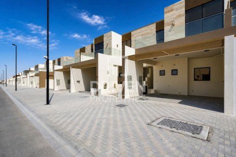 Вилла с 4 спальнями в District 11, ОАЭ №225651 30
