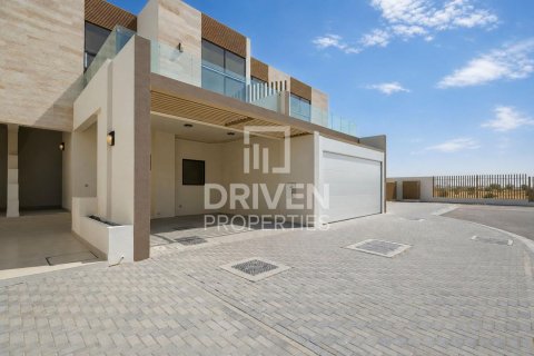 Вилла с 4 спальнями в District 11, ОАЭ №225651 29