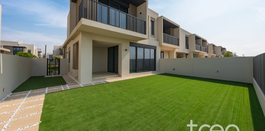 Townhouse de 4 chambres à Dubai, UAE No. 222697