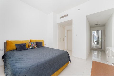 Apartment de 3 dormitorios en DAMAC Hills (Akoya by DAMAC), UAE No. 215369 12