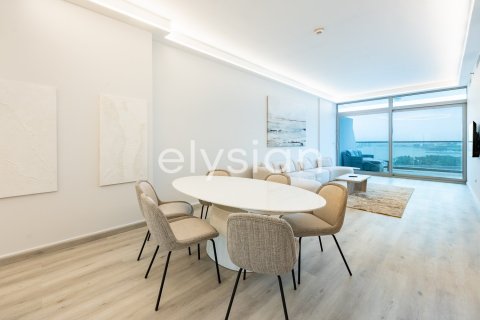 Apartment de 2 dormitorios en Azure Residences, UAE No. 64741 12
