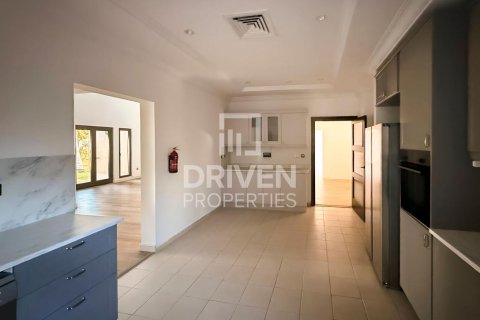 4 bedrooms Villa in Canal Cove Villas, UAE No. 212799 20