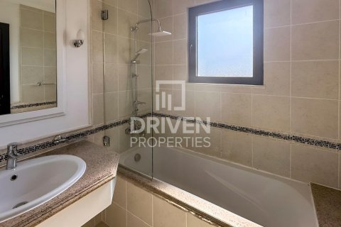 4 bedrooms Villa in Canal Cove Villas, UAE No. 212799 26