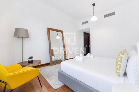 Appartement de 2 chambres à The Belvedere, UAE No. 209842 9