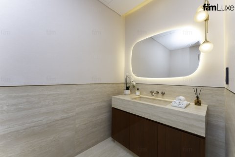 4 bedrooms Duplex in Dubai, UAE No. 143340 15