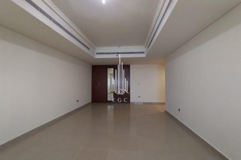Apartment de 4 dormitorios en Al Mina, UAE No. 49723 30