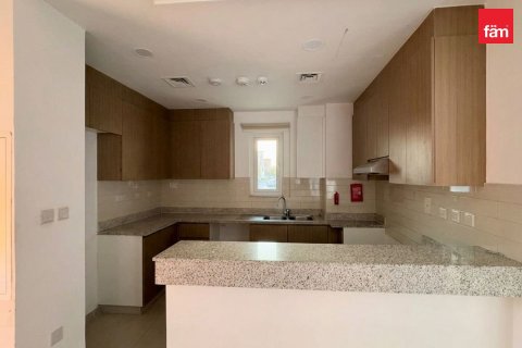 Townhouse de 2 dormitorios en Dubai, UAE No. 223849 4