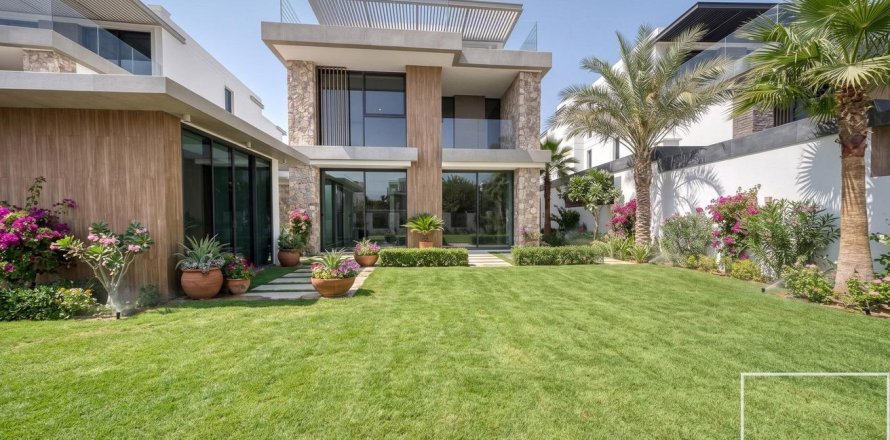 4 bedrooms Villa in Tilal Al Ghaf, UAE No. 211066