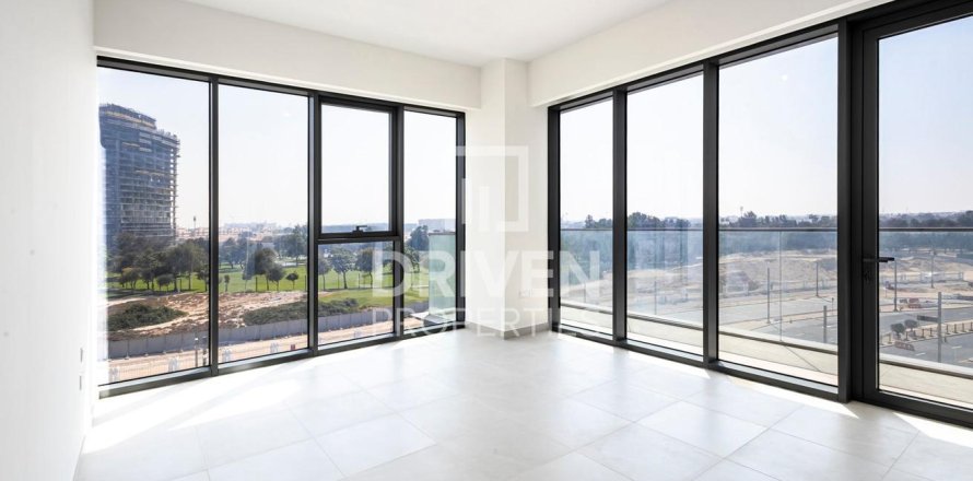 Apartment de 2 dormitorios en Al Wasl, UAE No. 211693