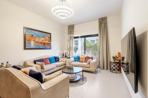 Townhouse de 3 dormitorios en Dubai South (Dubai World Central), UAE No. 223325 8